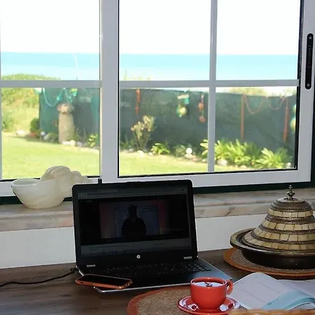 Апартаменты Baleal, By The Sea With Swimming Pool