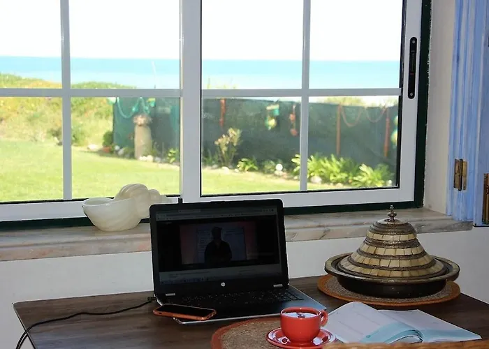 Апартаменты Baleal, By The Sea With Swimming Pool