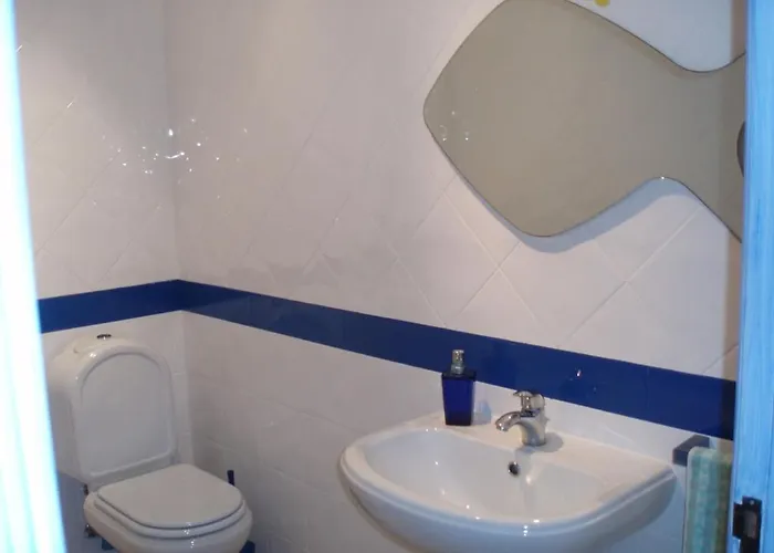 Апартаменты Baleal, By The Sea With Swimming Pool *