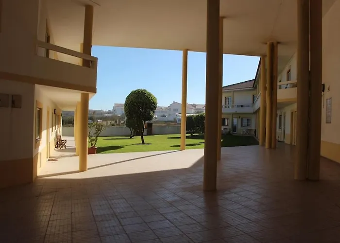 Baleal, By The Sea With Swimming Pool *